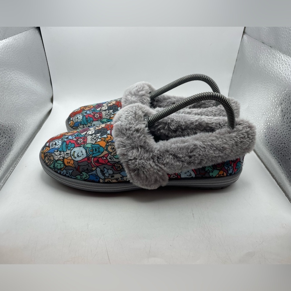 Bobs from Skechers Dog Bingo Print Fuzzy Slippers size 7